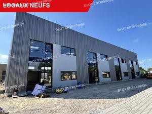 Local d'activité 216 m²