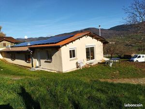 650 hors charges Appartement-3 pièces-74m2 69430 Les Ardillats