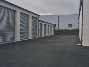 Loue garage/entrepôt