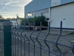 Bâtiement 600M2 disponible JANVIER 2026