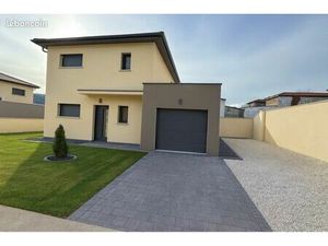 Maison neuve a loué