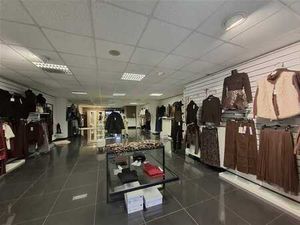 Superbe Surface commerciale