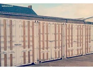 Box parking hivernage garde meuble container