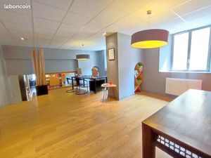 Bureaux 154 m²