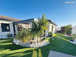 Villa 5 pièces 150 m²