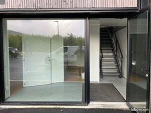 Local 115 m² Landaul