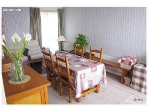 MAISON LILLE CHU semi individuelle  garage attenant  agreable jardin  extension et surrélé