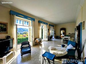 Maison 7 pièces 200 m²