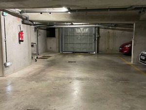 Place de parking en sous-sol