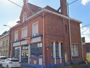 À louer - Local professionnel / commercial - 84 rue Nationale 59710 Pont-à-Marcq