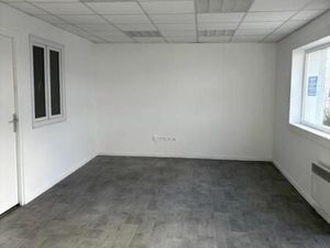 Local commercial 269 m²