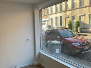 Local commercial 36 m² refait à neuf  très lumineux Rue du collège 800 HC