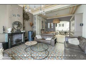 Maison semi bourgeoise