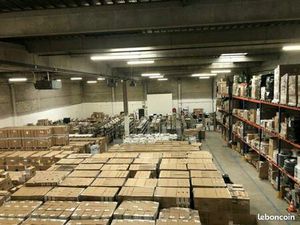 Local d'activité 1 328 m²