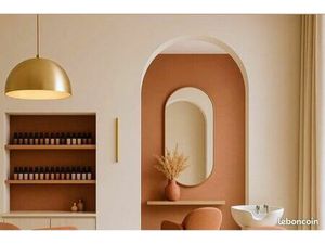 Salon de coiffure complet – 4 postes + 2 bacs – Opportunité rare