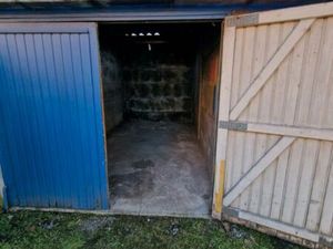 Parking/box 13 m² TOURCOING