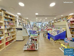 Librairie 77 m² La Grande-Motte
