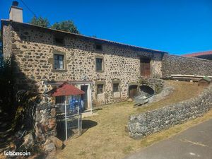 Maison en pierre (ferme)