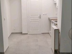 Maison proximité école et commerces