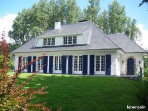 Propriété le long de la lys avec étang