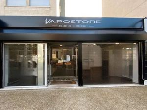 Murs commerciaux dans la rue principale à Ermont 113m2 ( dont 30m2 de sous-sol) 375000