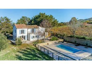 Maison au calme avec piscine à vendre dans le Luberon