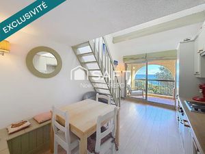 T2 BIS à 30 m de la plage et des commerces  très belle vue mer