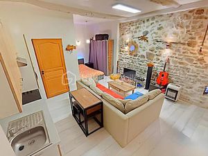 À VENDRE – APPARTEMENT T1 – 29 43 m² – CACHET DE L’ANCIEN – FAIBLES CHARGES – CENTRE-VILLE