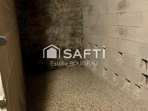 Cave 4 m² /8 m3 en volume de stockage à Belleville