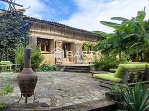 Mas de charme 210m2 jardin certifié Bio et grange