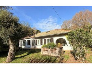 Maison Tosse 165 m² T-5 à vendre  645 000 €