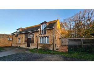Maison familiale en plein cœur de Vert-le-Grand
