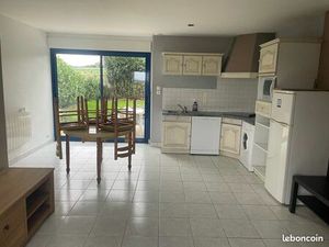 Maison mitoyenne (à l’année)