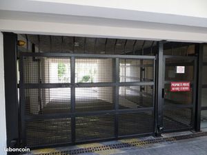 Loue place de parking