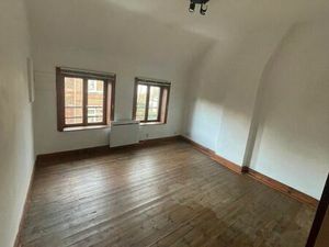 Charmante maison 2 chambre  1 bureau et Jardin