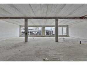 Bureau d'environ 155 m² situé au centre d'Ypres