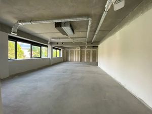 OPPORTUNITE MEYLAN - Prox GRENOBLE - Local à aménager