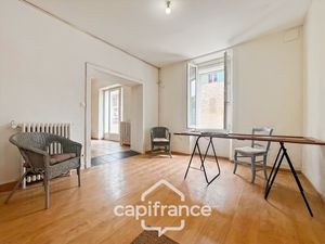 Projet sur Charleval : BAS DE MAISON de 57 m2  séjour cuisine   espace dinatoire   salle d