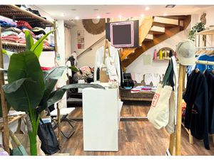 Local commercial idéalement situé centre-ville Hyères