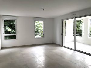 TYPE 3 RESIDENCE ISIDORIA / 11 BOULEVARD GABES 13008