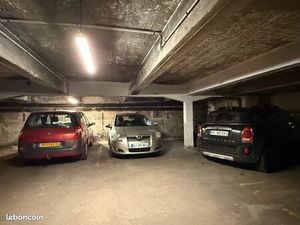 PARKING AUTO / Gare ENGHIEN Grande Place Sous-sol 99 euros + ch