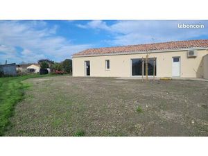 Location maison neuve plain-pied centre de Montils