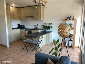 T2 meublé centre ville (6 mois max)