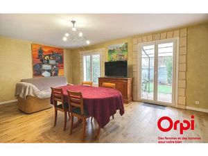 Maison Montigny-le-Bretonneux m² T-5 à vendre  477 750 €