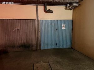 Parking BOX à louer