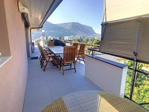 GAILLARD appartement T5 de 135 m2