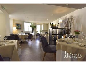 Murs de restaurant sud de Clermont 200 m2
