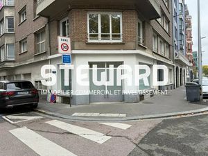 LOCAL COMMERCIAL A LOUER