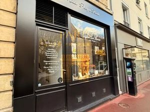 Local commercial Mairie de Levallois - 34 m²