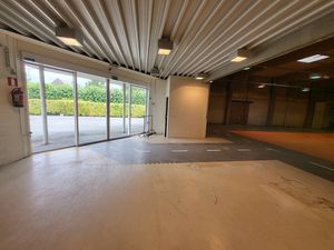 Commercieel te huur in Aartrijke